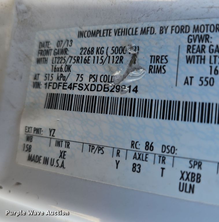 image for item DW3804 2013 Ford E450 Super Duty shuttle bus