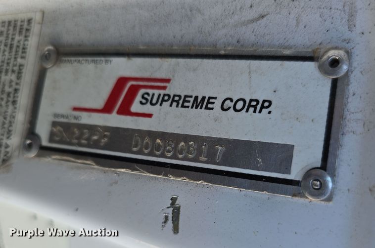 image for item DW3804 2013 Ford E450 Super Duty shuttle bus