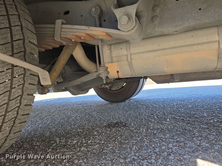 image for item DW3805 2017 Goshen Impulse Ford 220 shuttle bus