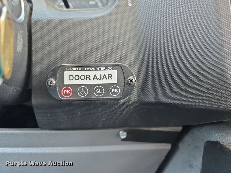 image for item DW3805 2017 Goshen Impulse Ford 220 shuttle bus