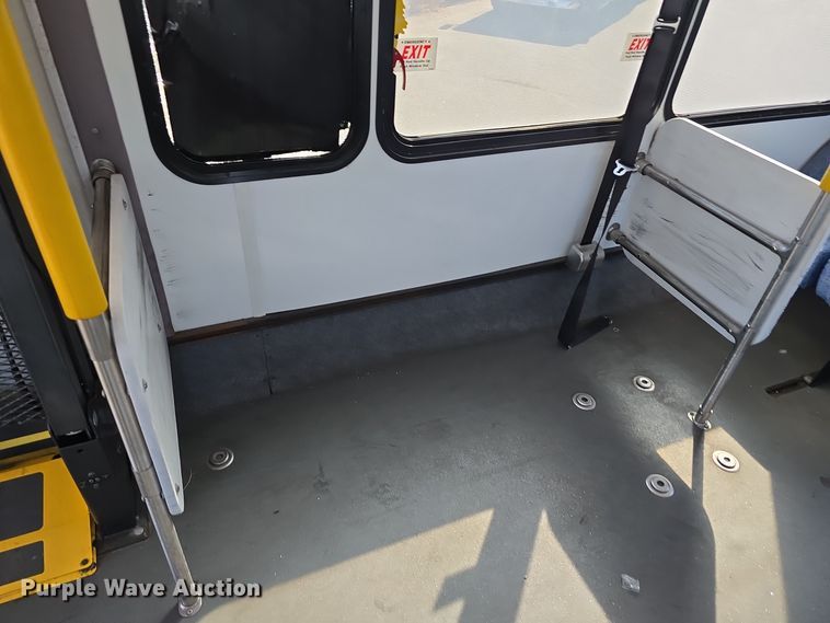 image for item DW3805 2017 Goshen Impulse Ford 220 shuttle bus