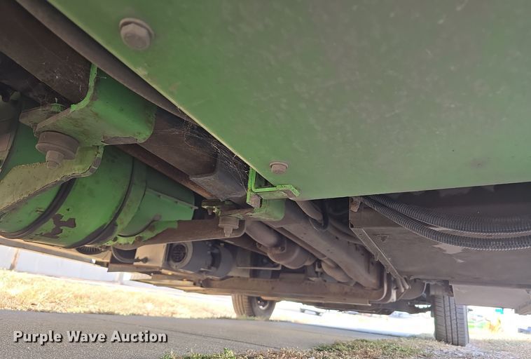 image for item DW3806 2010 Chevrolet 24' Glaval Titan shuttle bus