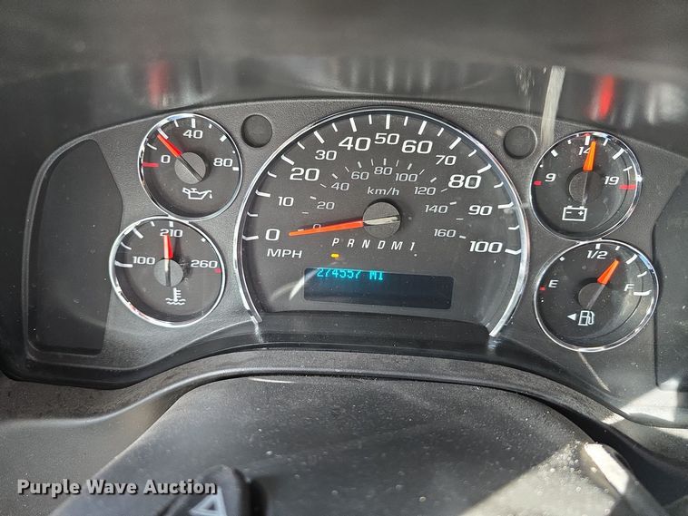 image for item DW3806 2010 Chevrolet 24' Glaval Titan shuttle bus