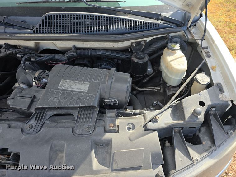 image for item DW3807 2010 Chevrolet 24' Glaval Titan shuttle bus