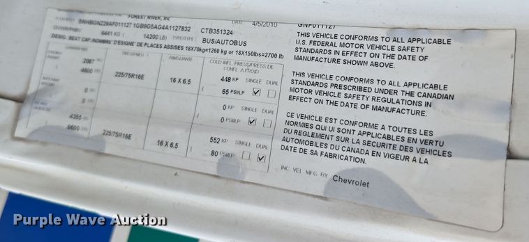 image for item DW3807 2010 Chevrolet 24' Glaval Titan shuttle bus