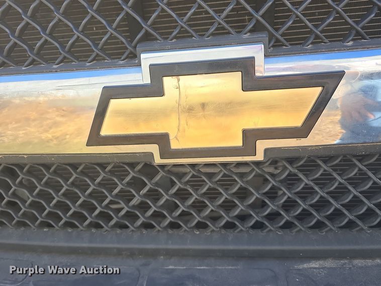 image for item DW3808 2010 Chevrolet 24' Glaval Titan shuttle bus