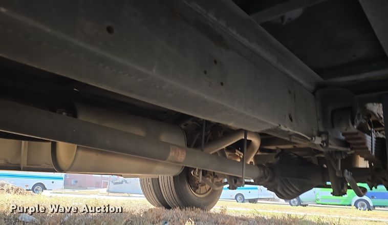 image for item DW3808 2010 Chevrolet 24' Glaval Titan shuttle bus