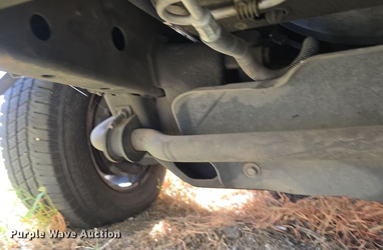 image for item DW3808 2010 Chevrolet 24' Glaval Titan shuttle bus