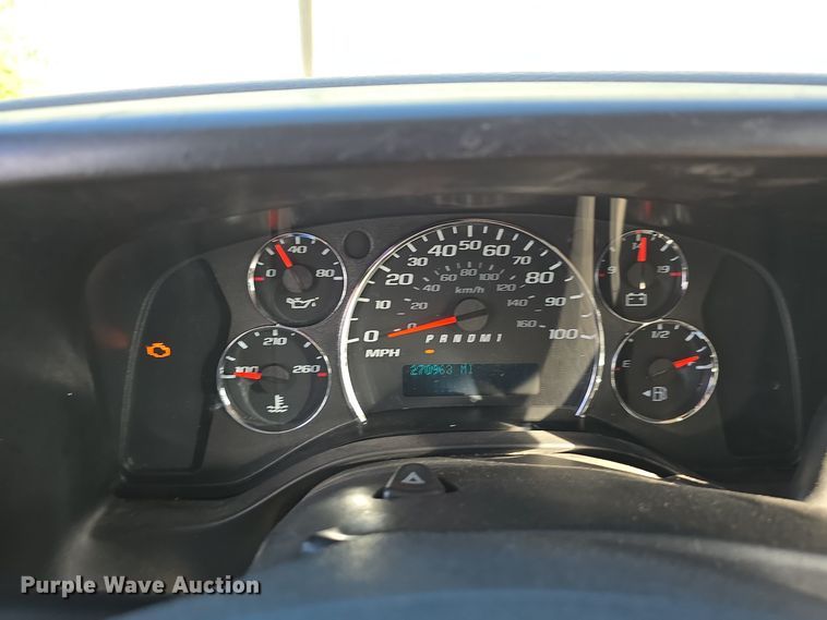 image for item DW3808 2010 Chevrolet 24' Glaval Titan shuttle bus