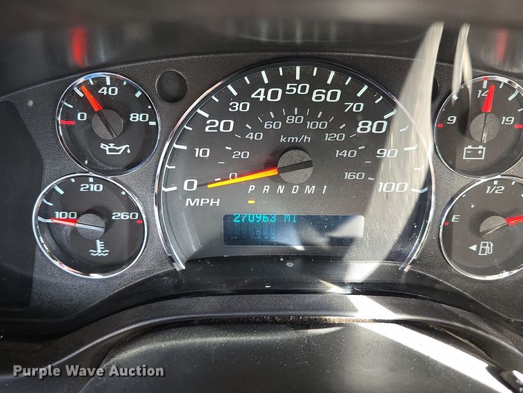 image for item DW3808 2010 Chevrolet 24' Glaval Titan shuttle bus