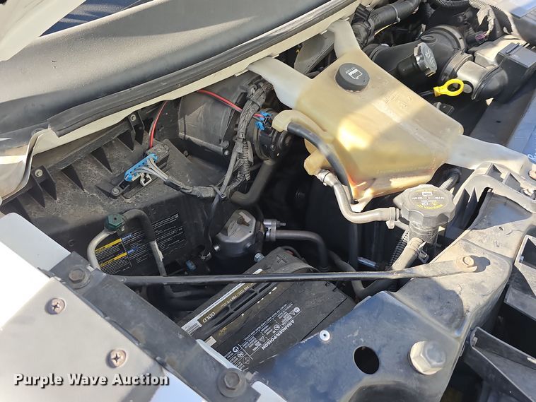 image for item DW3808 2010 Chevrolet 24' Glaval Titan shuttle bus