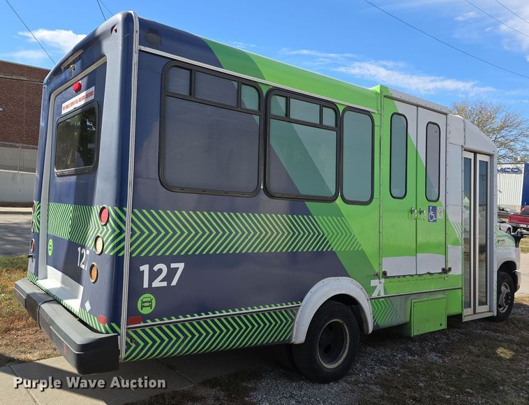 image for item DW3809 2017 Goshen Impulse Ford 220 shuttle bus