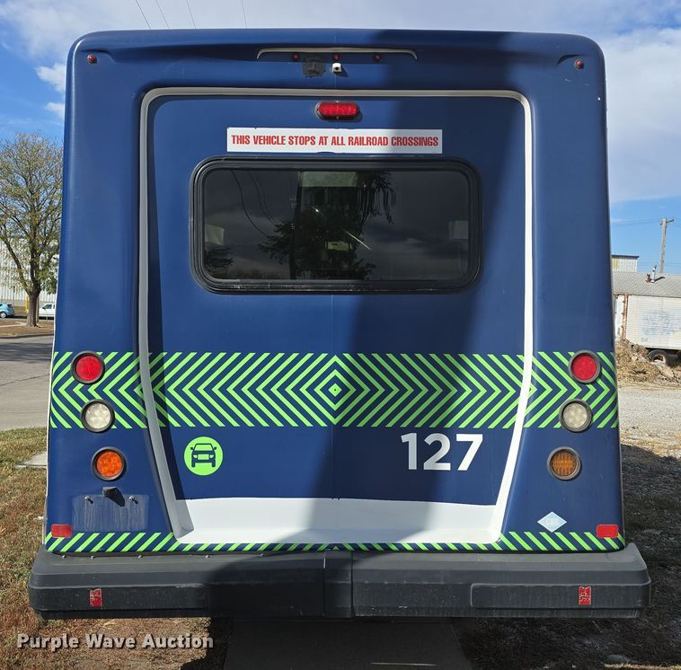 image for item DW3809 2017 Goshen Impulse Ford 220 shuttle bus