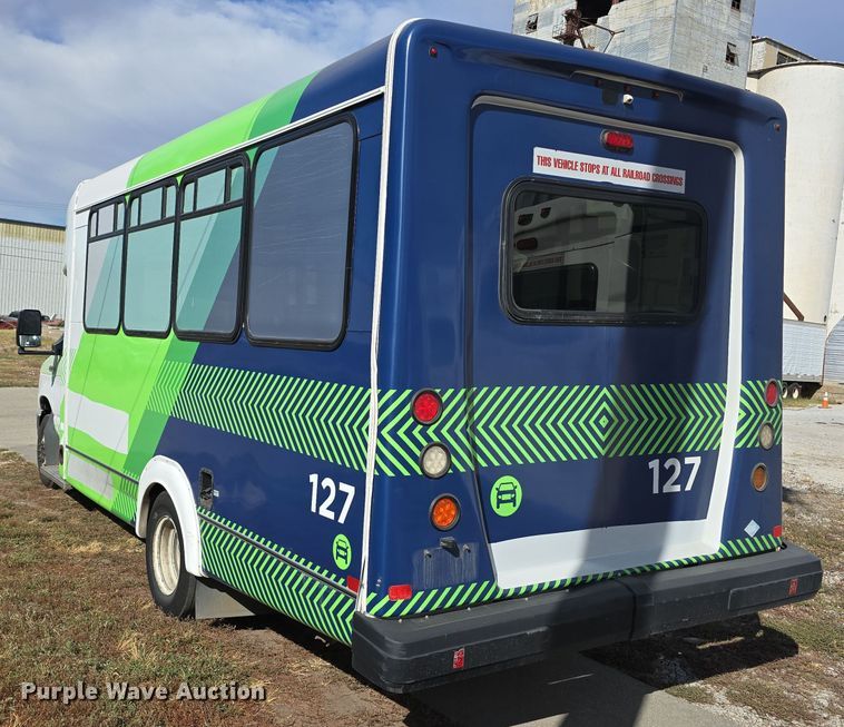 image for item DW3809 2017 Goshen Impulse Ford 220 shuttle bus