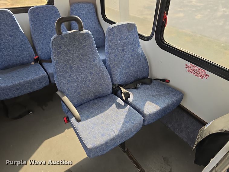 image for item DW3809 2017 Goshen Impulse Ford 220 shuttle bus