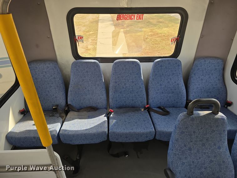 image for item DW3809 2017 Goshen Impulse Ford 220 shuttle bus