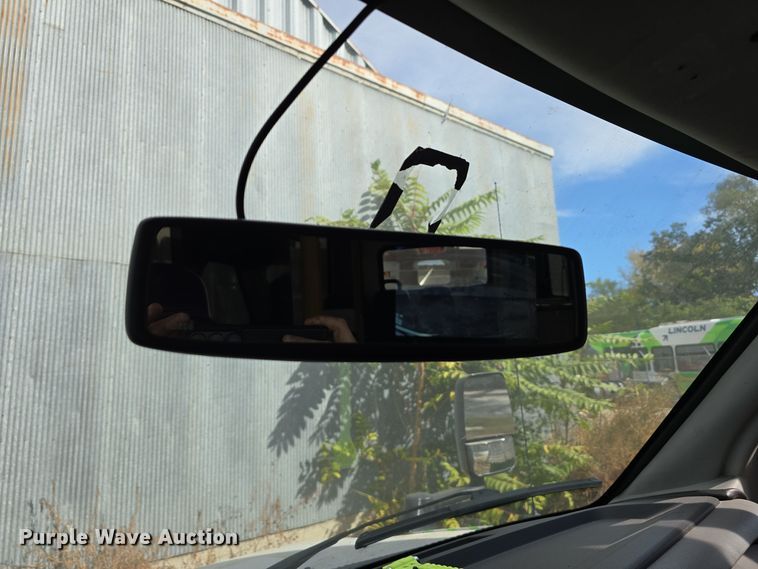 image for item DW3809 2017 Goshen Impulse Ford 220 shuttle bus