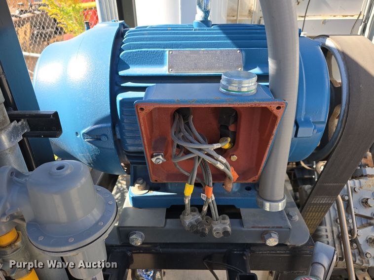 image for item DW3811 (2) ANGI Q-S50E4C75 CNG fueling station