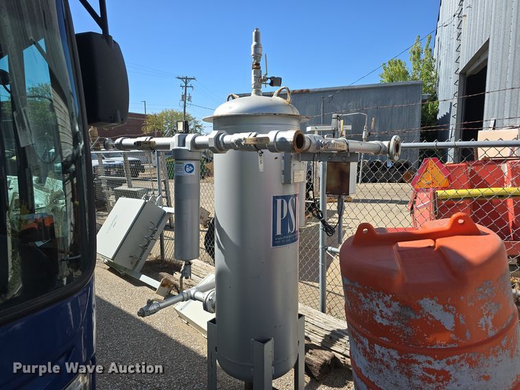 image for item DW3811 (2) ANGI Q-S50E4C75 CNG fueling station