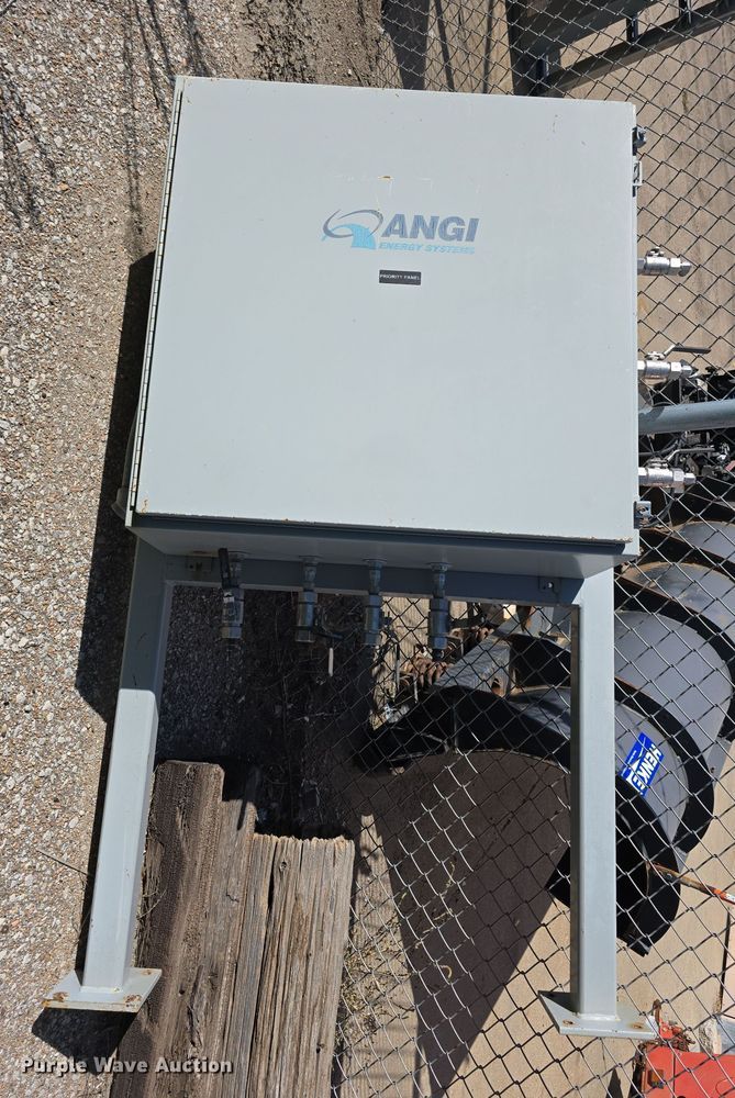 image for item DW3811 (2) ANGI Q-S50E4C75 CNG fueling station