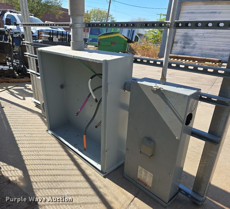 image for item DW3811 (2) ANGI Q-S50E4C75 CNG fueling station