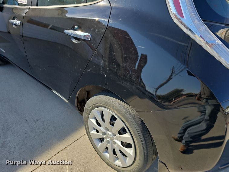 image for item DW3849 2015 Nissan Leaf 