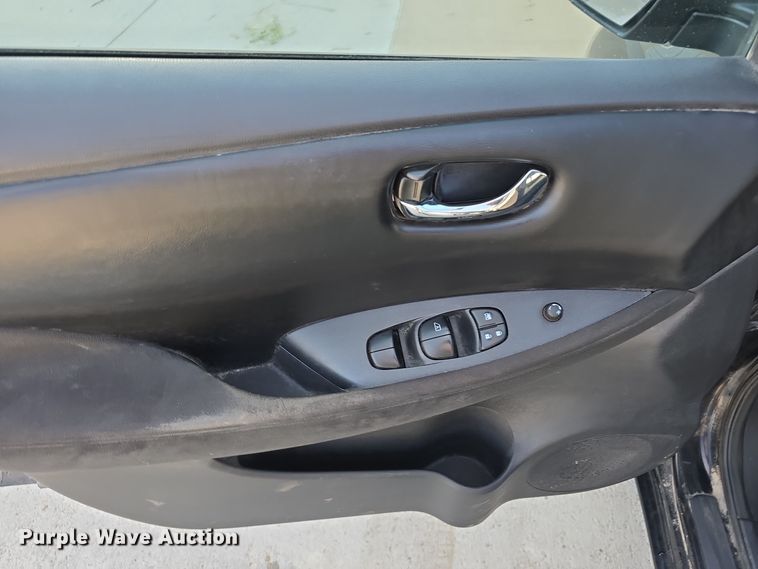 image for item DW3849 2015 Nissan Leaf 