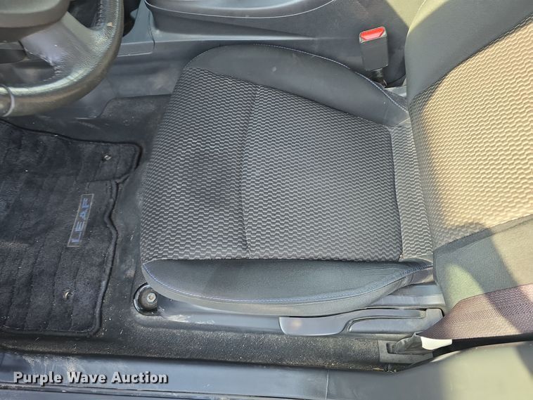 image for item DW3849 2015 Nissan Leaf 