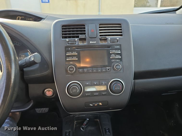 image for item DW3849 2015 Nissan Leaf 