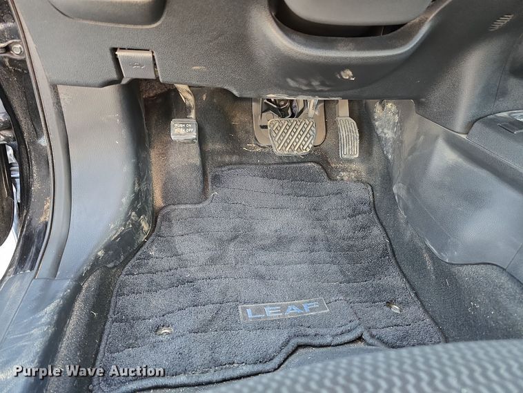 image for item DW3849 2015 Nissan Leaf 