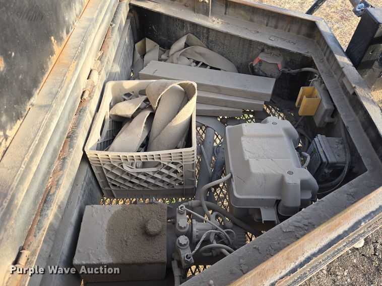 image for item DW3864 2018 Rice Trailer Company 1500 SLE tilt deck equipment trailer