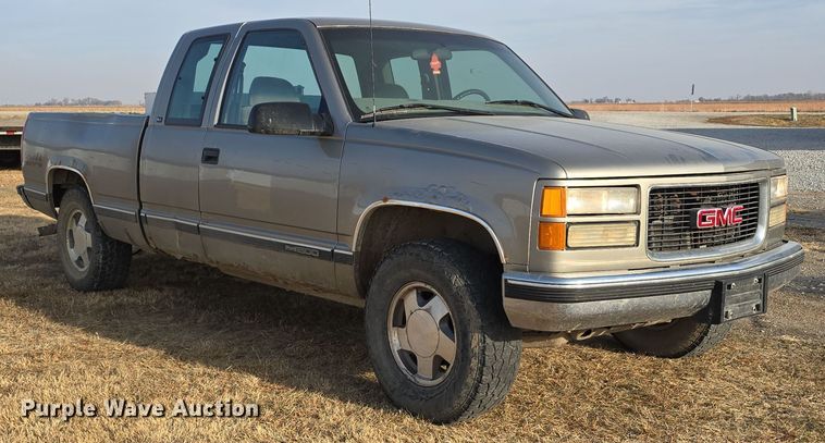 image for item DW3865 1998 GMC Sierra K1500 Ext. Cab pickup truck