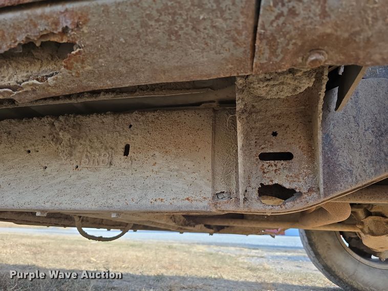 image for item DW3865 1998 GMC Sierra K1500 Ext. Cab pickup truck