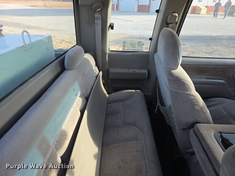 image for item DW3865 1998 GMC Sierra K1500 Ext. Cab pickup truck