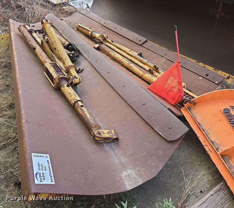 image for item DW3870 (2) motor grader wing blades