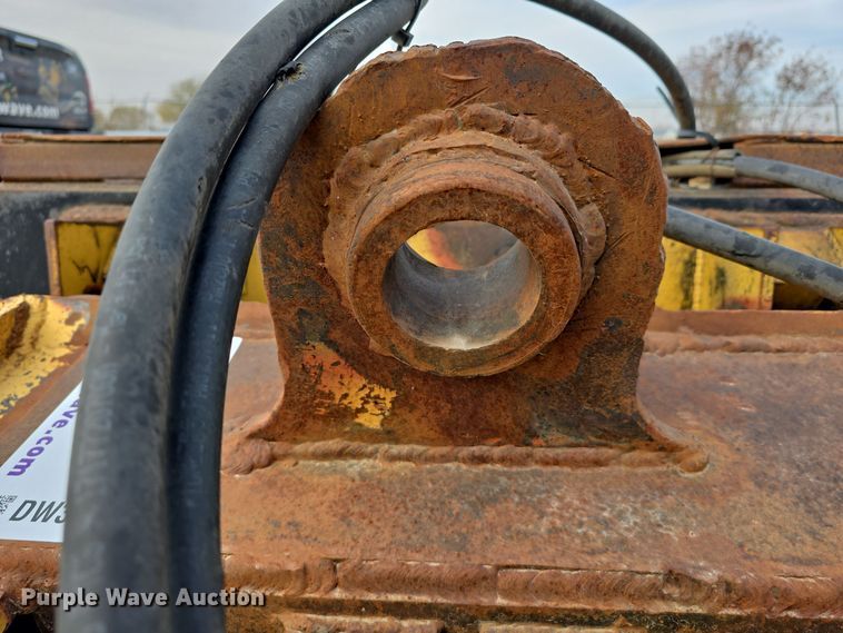 image for item DW3873 Dymax  excavator tree shear