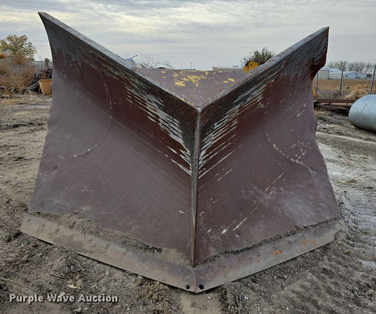 image for item DW3874 Snow plow