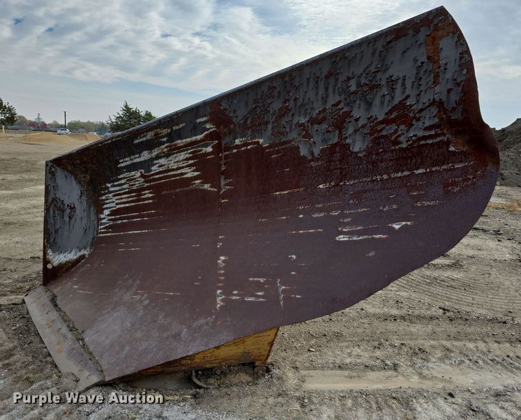 image for item DW3874 Snow plow