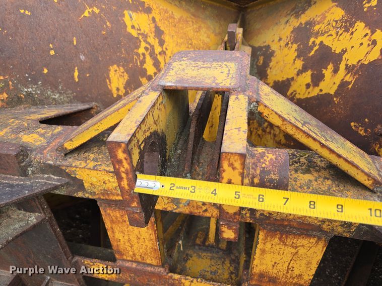 image for item DW3874 Snow plow