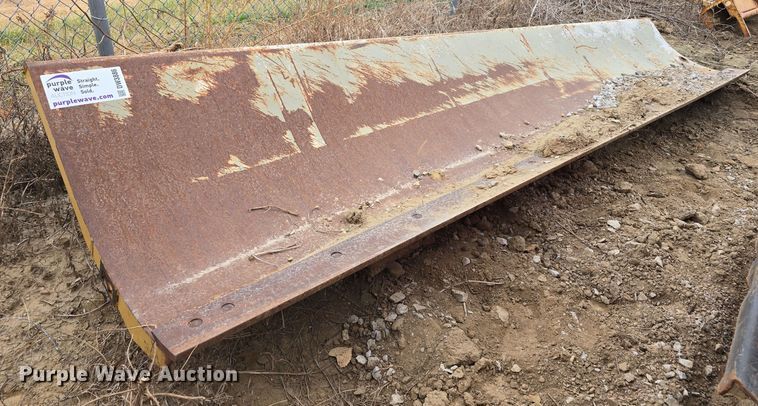image for item DW3886 Wing plow