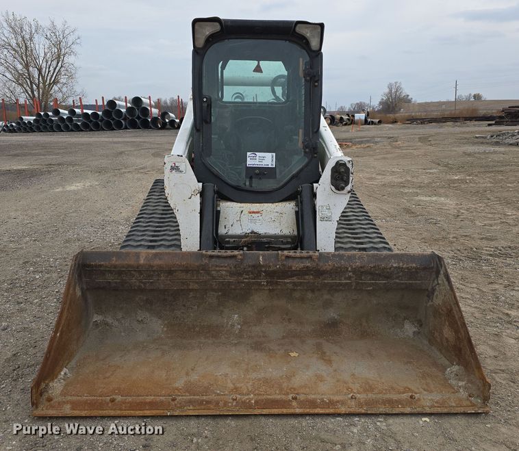 image for item DW3887 2017 Bobcat T770 skid steer loader