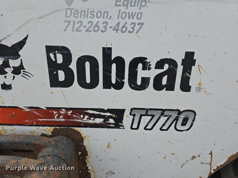 image for item DW3887 2017 Bobcat T770 skid steer loader