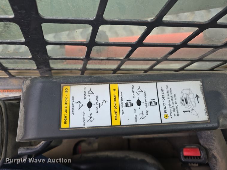 image for item DW3887 2017 Bobcat T770 skid steer loader