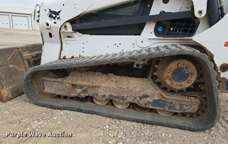 image for item DW3887 2017 Bobcat T770 skid steer loader