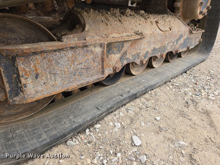 image for item DW3887 2017 Bobcat T770 skid steer loader