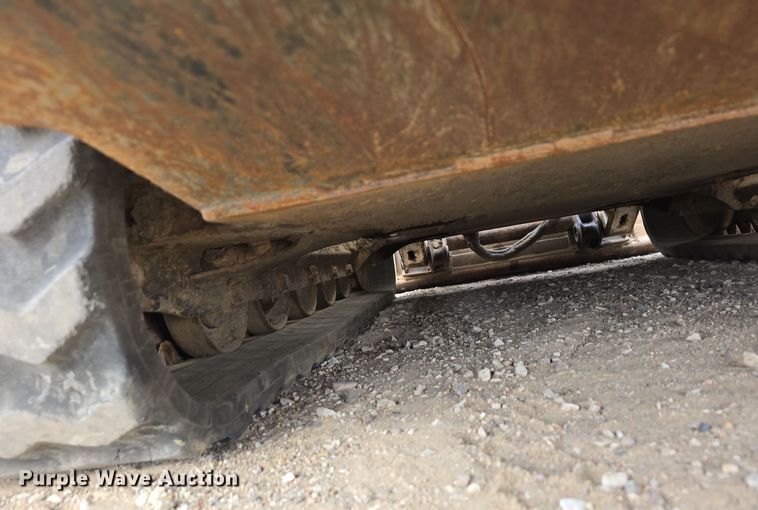 image for item DW3887 2017 Bobcat T770 skid steer loader