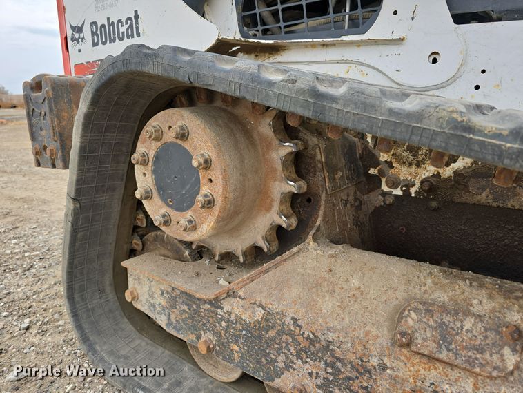 image for item DW3887 2017 Bobcat T770 skid steer loader