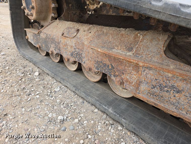 image for item DW3887 2017 Bobcat T770 skid steer loader