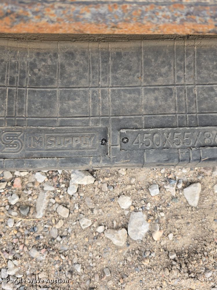 image for item DW3887 2017 Bobcat T770 skid steer loader