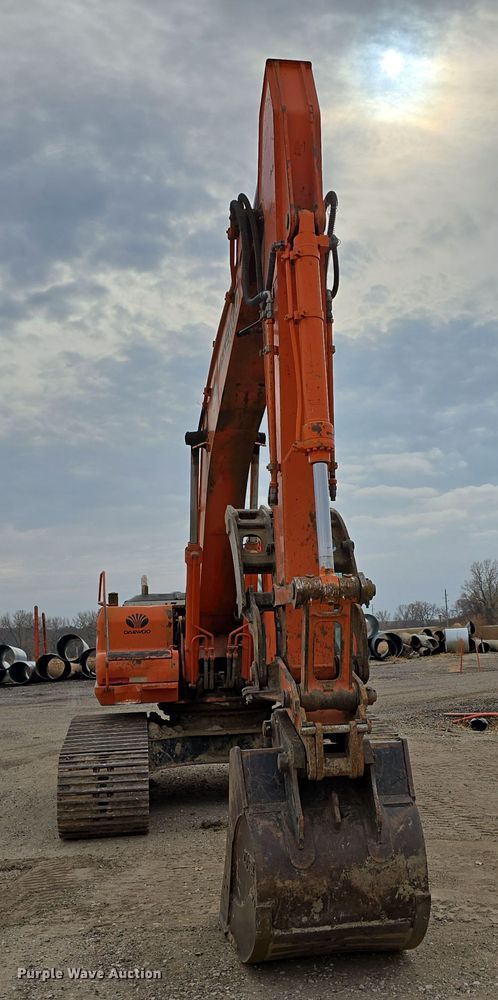 image for item DW3888 2002 Daewoo Solar 220LC-V excavator